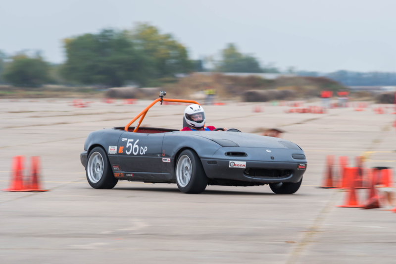 Illustration for article titled I took pictures at Autocross